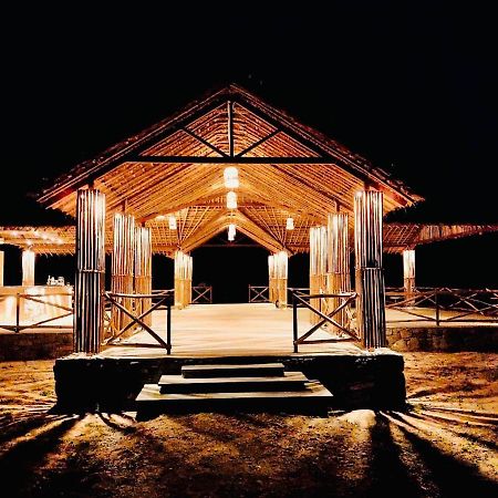 Camp Lands End Hotell Pushkar Exteriör bild