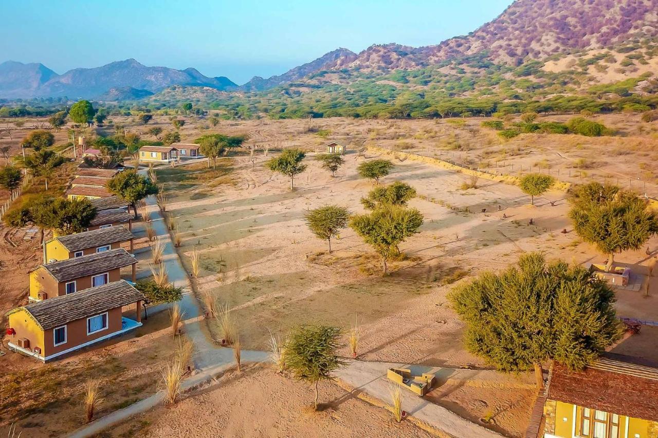 Camp Lands End Hotell Pushkar Exteriör bild