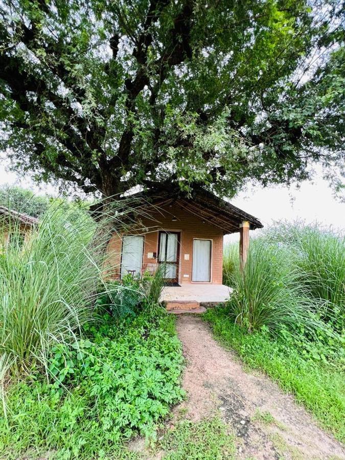 Camp Lands End Hotell Pushkar Exteriör bild